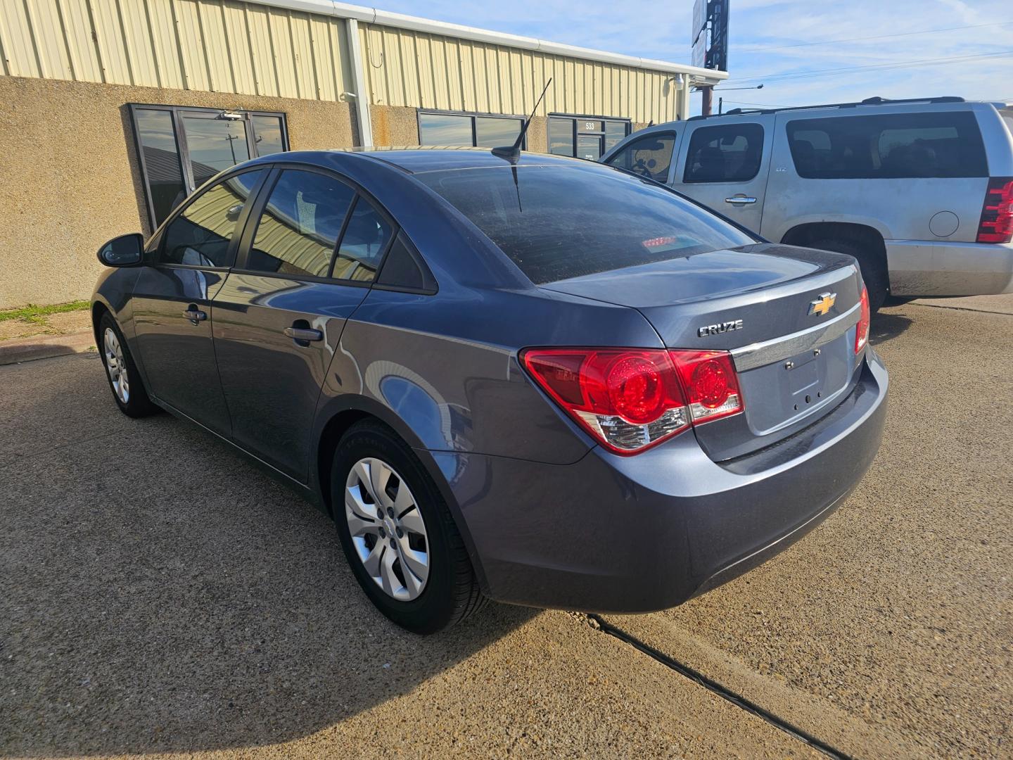 2013 BLUE Chevrolet Cruze LS Auto (1G1PA5SHXD7) with an 1.8L L4 DOHC 16V FFV engine, 6-Speed Automatic transmission, located at 533 S Seven Points BLVD, Seven Points, TX, 75143, (430) 255-4030, 32.313999, -96.209351 - Photo#3